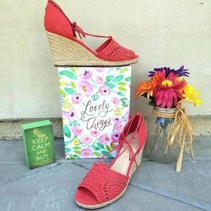 Pretty Coral Unisa Espadrilles